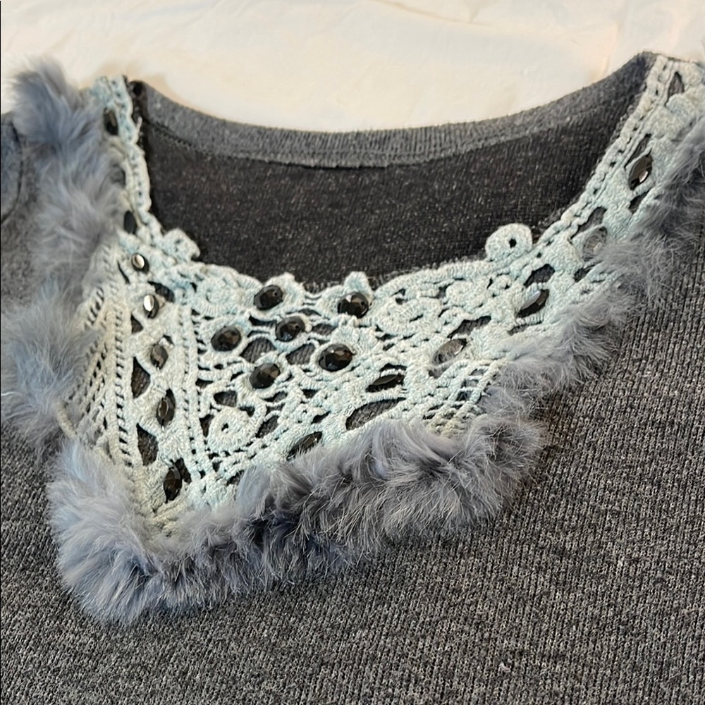 Gray Sweater with Real Fur and Lace Detail Size Medium - Picture 3 of 9